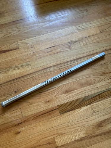 Used Warrior Kryptolyte Shaft