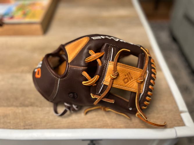 FSO Slightly Used Nokona Alpha S-1150