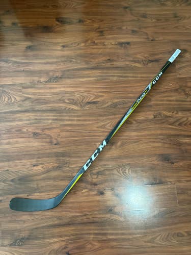 New Junior CCM Super Tacks 2.0 Hockey Stick Right Handed P29