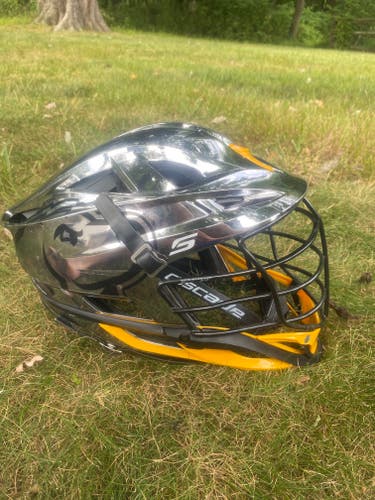 UMBC Lacrosse Team Issued Player's Cascade S Helmet