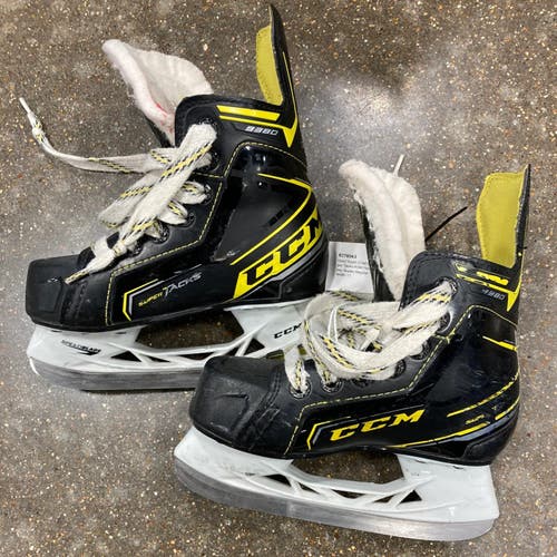 Used Youth CCM Super Tacks 9380 Hockey Skates Size 11