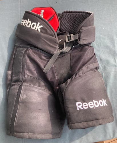 Junior Used Small Reebok 18K Hockey Pants