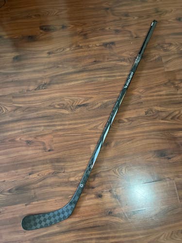 Used Intermediate Bauer Proto-R Hockey Stick Right Handed P92