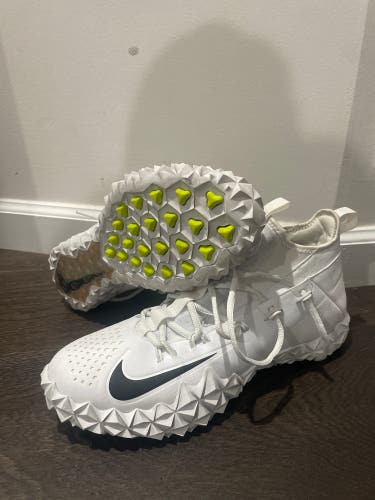 Nike Huarache 6 Turf Shoes