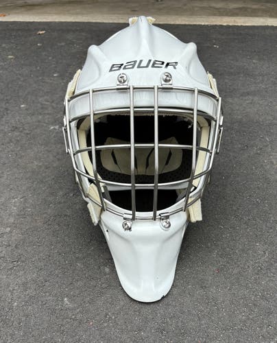 Used Senior Bauer Profile 960XPM Goalie Mask