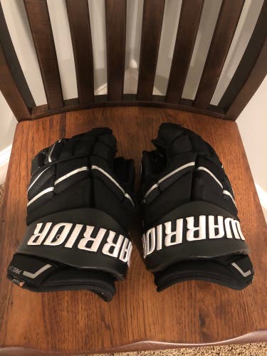 Warrior Alpha LX Pro Hockey Gloves