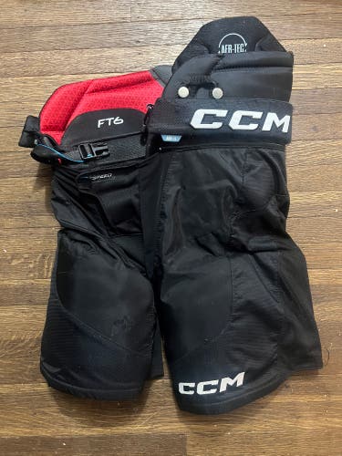 CCM FT6 Hockey Pants