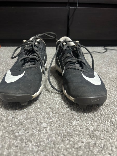 Nike fast flex  baseball cleats