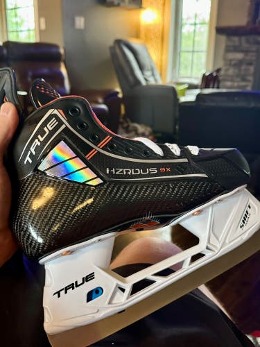 True Regular Width 4 HZRDUS 9X Hockey Skates