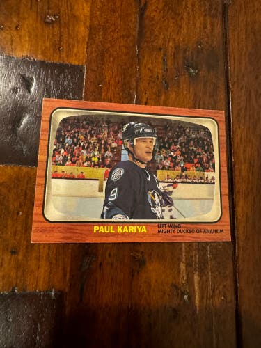TOPPS: Paul Kariya Mighty Ducks of Anaheim Hockey Card