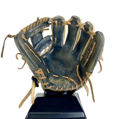 Used Rawlings Heart Of The Hide Pror204w-2nc Fielders Glove Right Hand Throw 11 1 2"