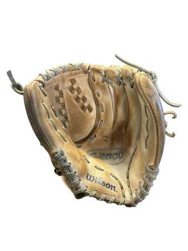 Used Wilson A2000 Fastpitch 12.5" Fastpitch Gloves