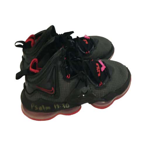 Used Nike Lebron 19 Senior 7 Basketball Shoes