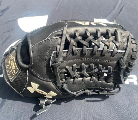 New 2018 Right Hand Throw Under Armour Flawless Baseball Glove 11.75"
