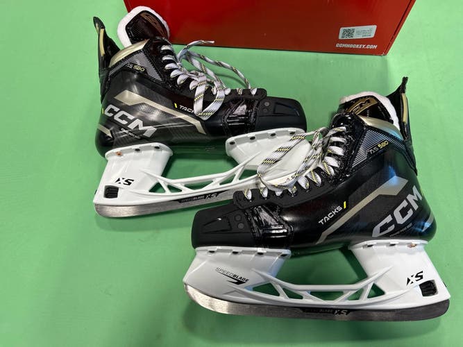 Used Senior CCM Tacks AS580 Hockey Skates Size 9