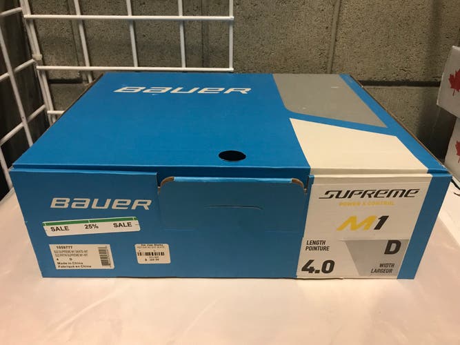 New Intermediate Bauer Supreme M1 Hockey Skates Regular Width