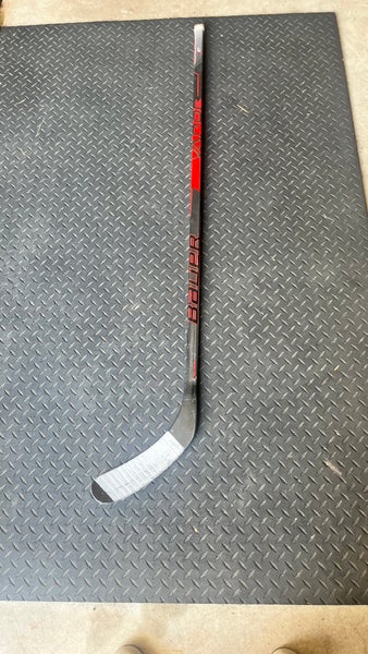 Used Senior Bauer Right Handed P92 Vapor X3.7 Hockey Stick