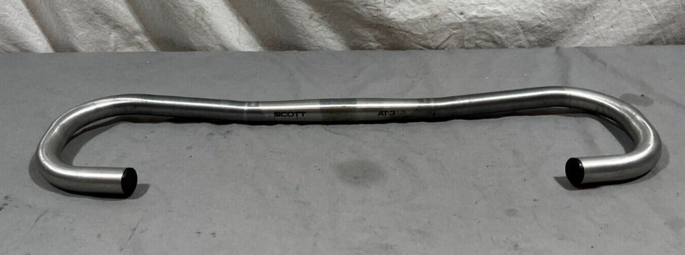 Guidon VTT Scott AT-3 Bullhorn 25,4 Mm – Argent – 290g – Occasion