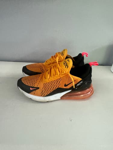 Yellow Used Unisex Nike Air max 270 Shoes