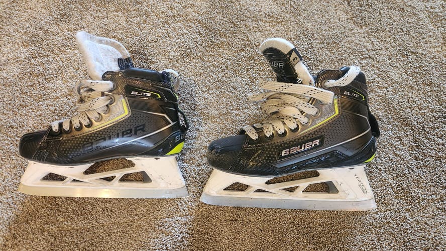 Used Junior Bauer Elite Hockey Goalie Skates Regular Width Size 3