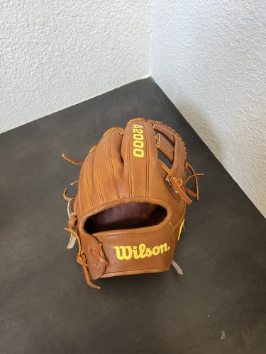 New 2020 Infield 9.5" A2000 Baseball Glove