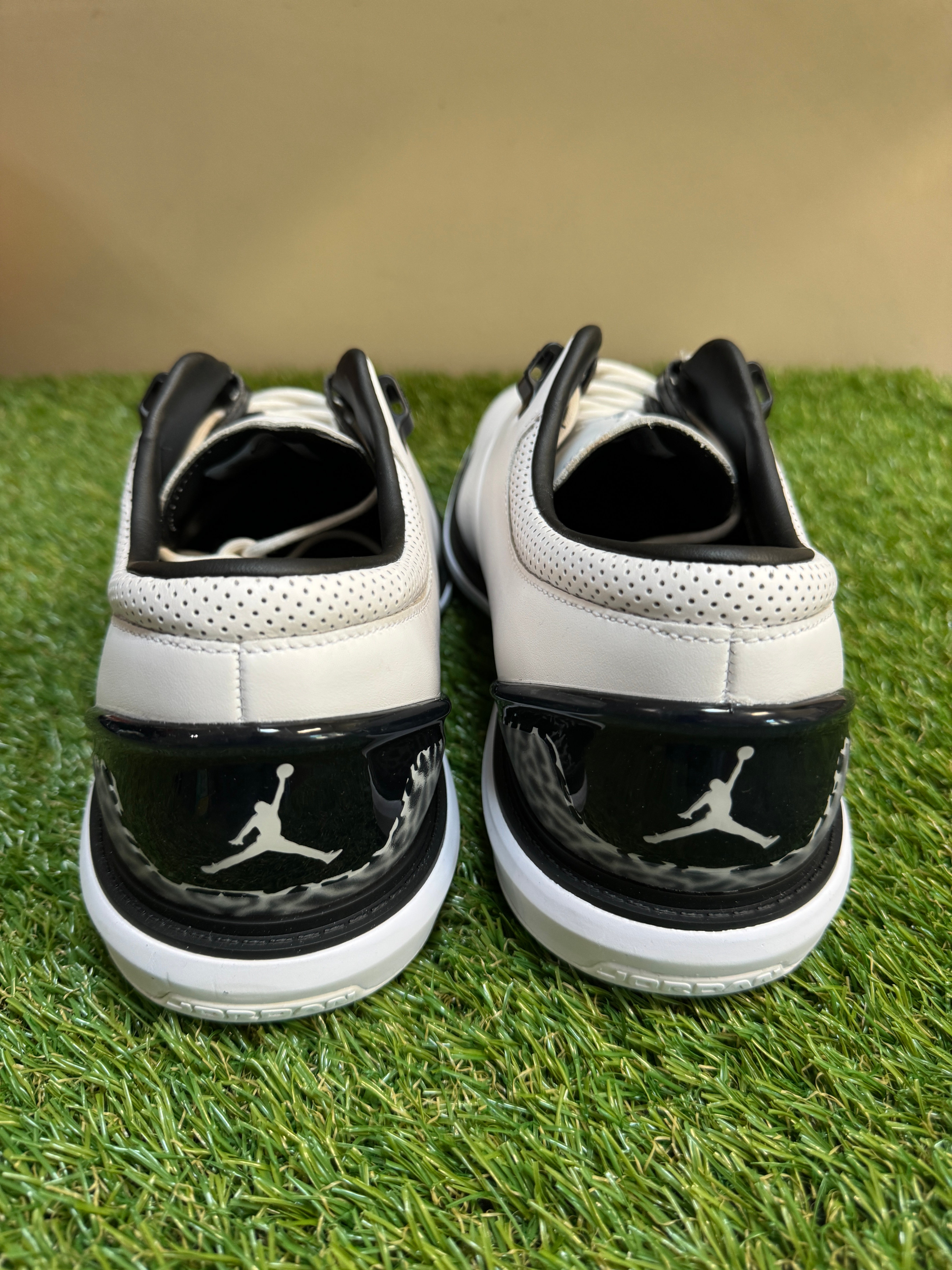 Under Armour Drive Glide Spikeless Golf Shoes White Navy 6006123-100 Men Sz 9.5 4c03b6d680e293f8_original.jpeg main image 2