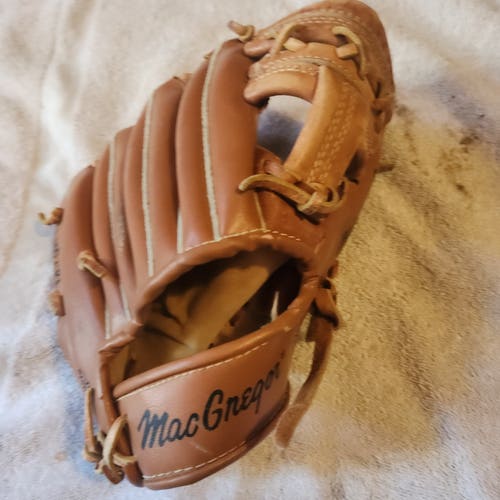 MacGregor Right Hand Throw MG7 Ron Cey Autograph Model Baseball Glove 11" Steerhide Leather