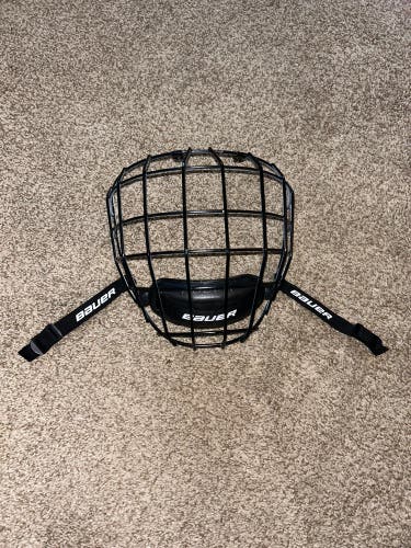 Bauer Helmet Cage