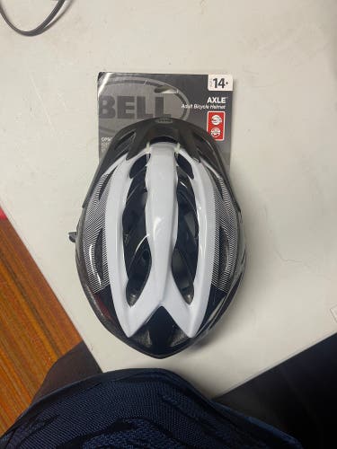 Bell Axle Adult Bicycle Helmet