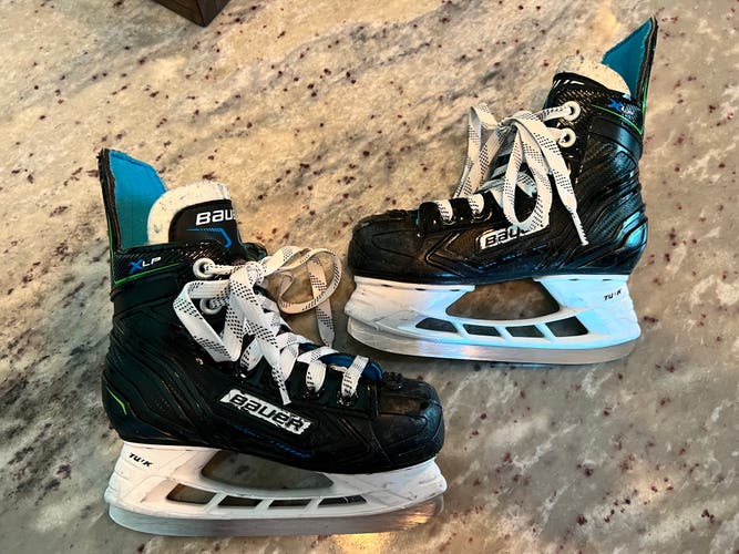 Bauer youth skates