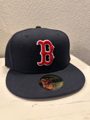 Boston Red Sox Hat 7 3/8 New