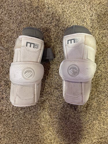 Used Adult Maverik M5 Arm Pads