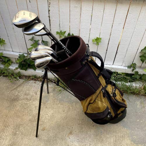 Mens Right Handed Adams Golf A40S Golf Set Complete With Stand Bag