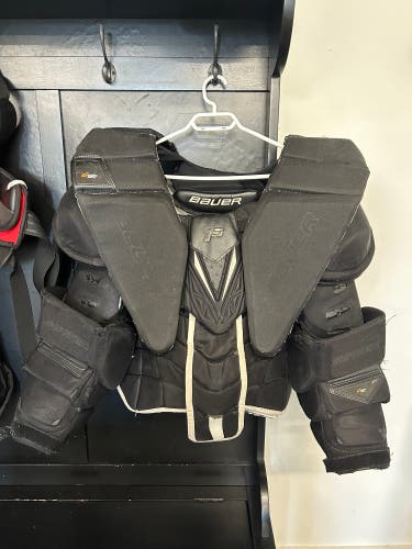 Used  Bauer Supreme 1S Goalie Chest Protector