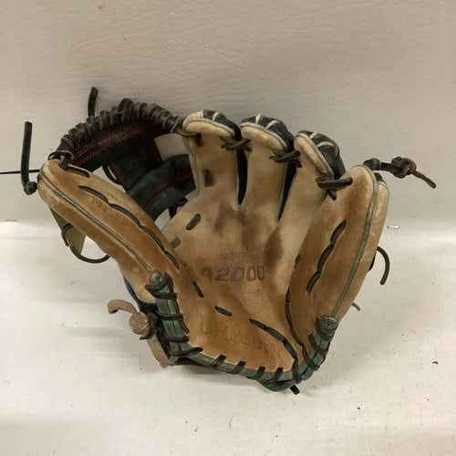 Used Wilson A2000 Dp15 11 1 2" Fielders Gloves