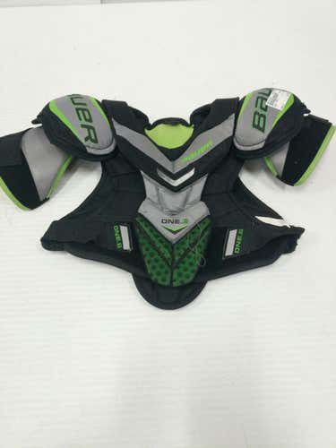 Used Bauer One.6 Lg Hockey Shoulder Pads