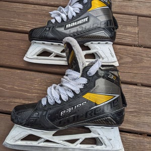 Used Senior Bauer Supreme 3S Hockey Goalie Skates Regular Width 8