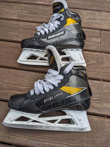 Used Senior Bauer Supreme 3S Hockey Goalie Skates Regular Width 8