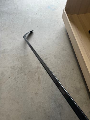 New Senior Bauer Left Hand P28 77 Flex Pro Stock Vapor Hyperlite 2 Hockey Stick Blackout Pro+