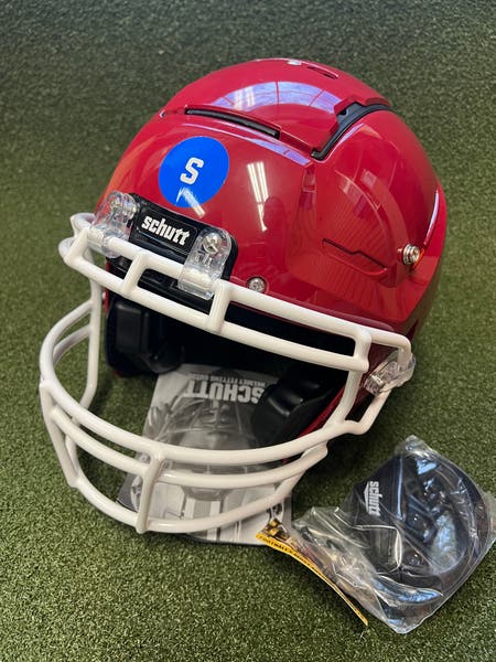 f7 helmet lx1 Schutt Youth LXI 2024 Football White, Medium improving the helmets performance against rotational forces Flexural Resistance Shell Design is engineered into the back shelf and temporal side wings of the shell Schutt F7 LX1 Youth Football