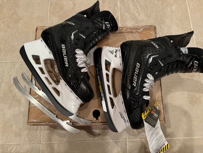 New Senior Bauer   7 Supreme Mach * Read Description*