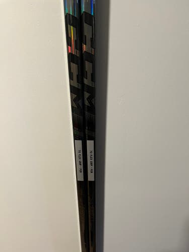 2 PACK NEW CCM FT GHOST P28 RH 70 FLEX