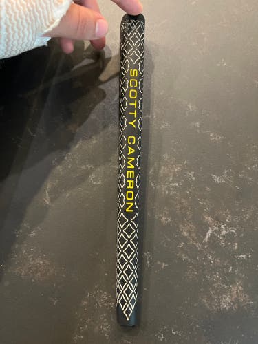 Used Scotty Cameron Pistol Golf Grip