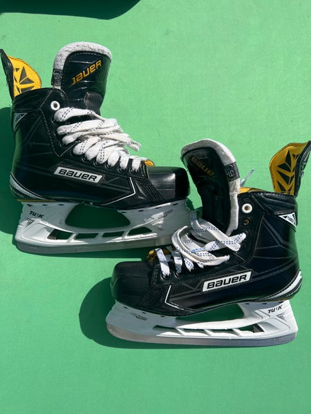 Used Intermediate Bauer Supreme S180 Hockey Skates Regular Width 6