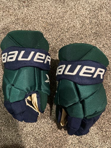 New Bauer Vapor 2X Pro Gloves