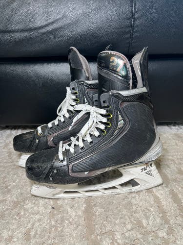 Pro Stock Bauer Vapor HyperLite Size 7.5 D/A Hockey Skates - LA Kings