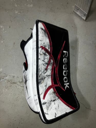 Reebok 7000 SR Blocker