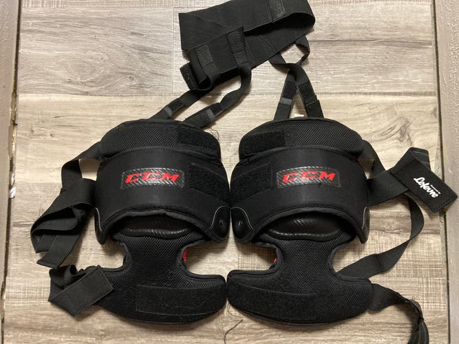 CCM KP Pro Senior Thigh Guard Knee Pad Protectors