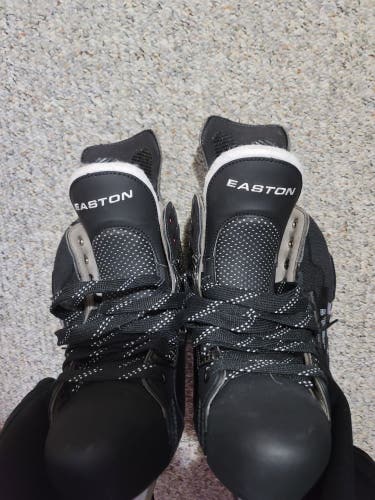 Easton EQ50 Ice Skates