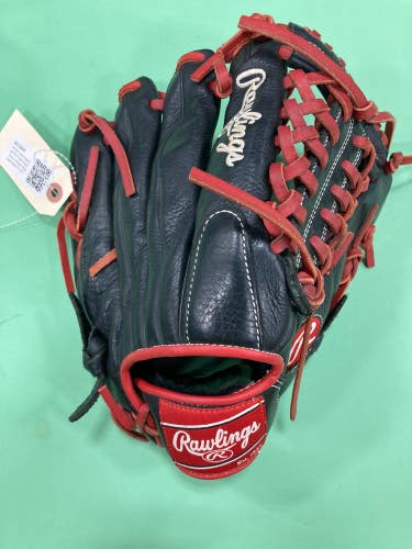 Black Used Rawlings RCS Right Hand Throw Pitcher's Baseball Glove 11.75"